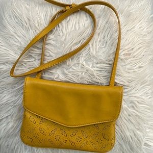 Moda Luxe Mustard Crossbody